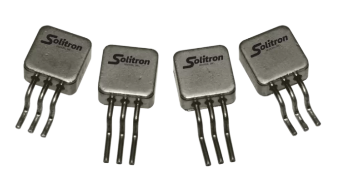 Solitron陽(yáng)性陰性穩(wěn)壓器 Solitron陽(yáng)性陰性穩(wěn)壓器